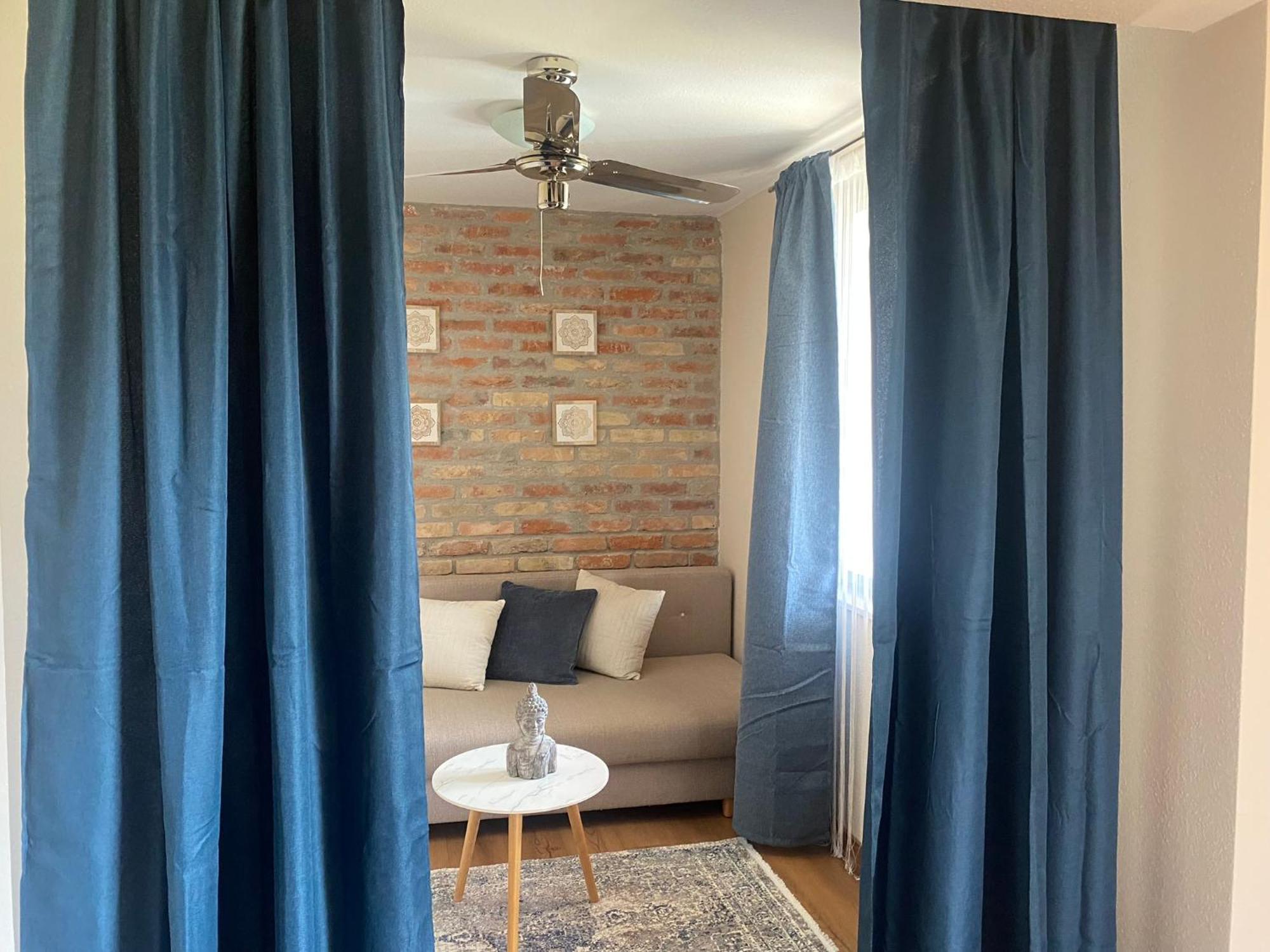 Summer Apartments Tiszakecske Exterior photo